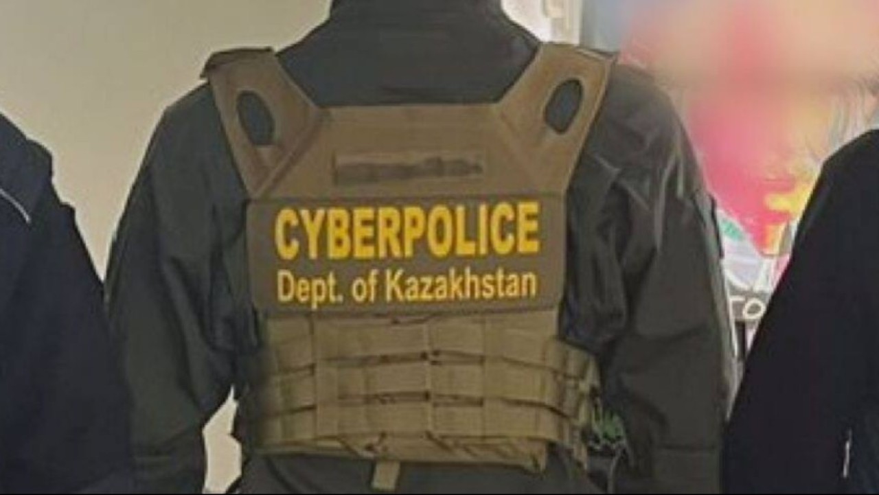 Интернет алаяқ: Полиция шетелдегі қылмыстық топтың call-орталықтарының қызметін тоқтатты