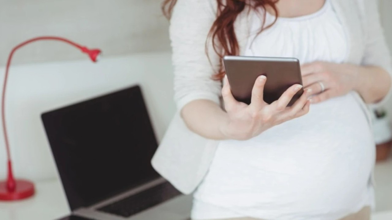 Ақтаулық бухгалтер жүкті әйелдерге жалған төлем рәсімдеуден 146 млн теңге пайда тапқан