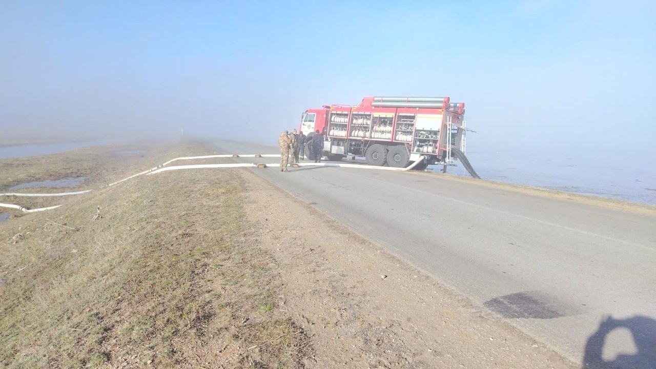 Астана-Қорғалжын тас жолында су тасқынының алдын алу жұмыстары жүріп жатыр