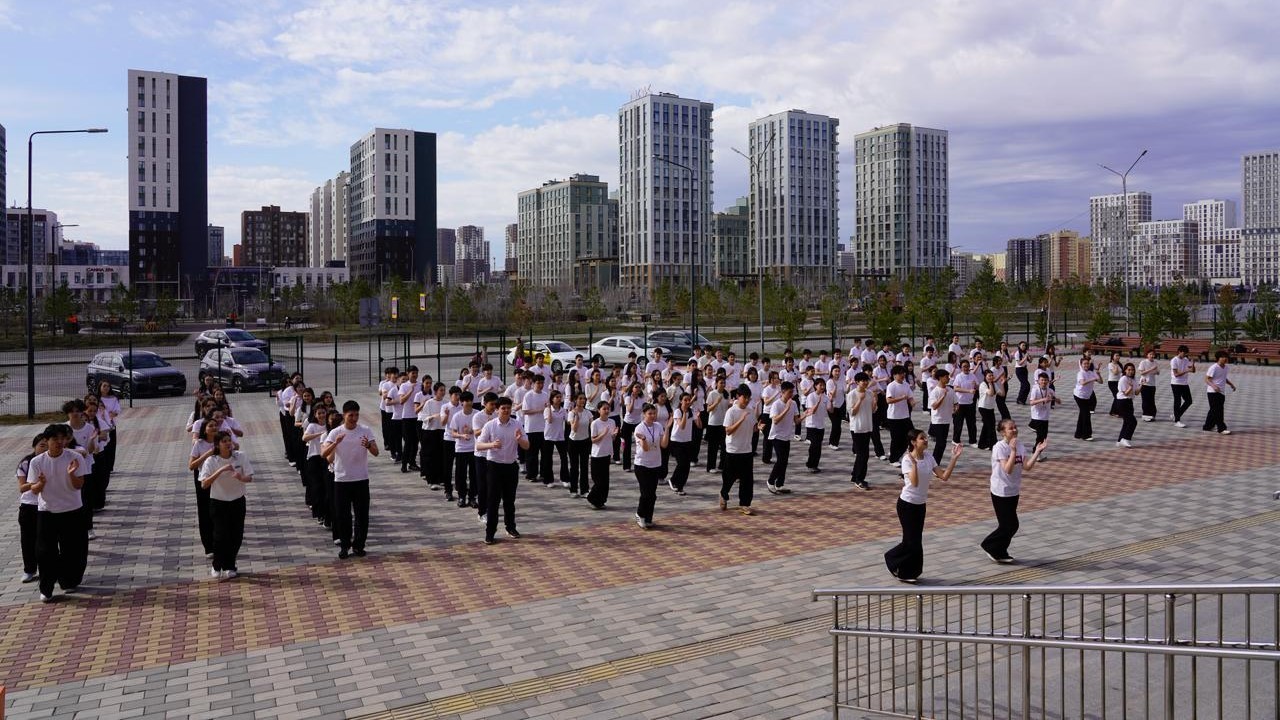 Астанадағы білім беру ұйымдарында тәрбиелік мәні бар іс-шаралар өткізіліп жатыр