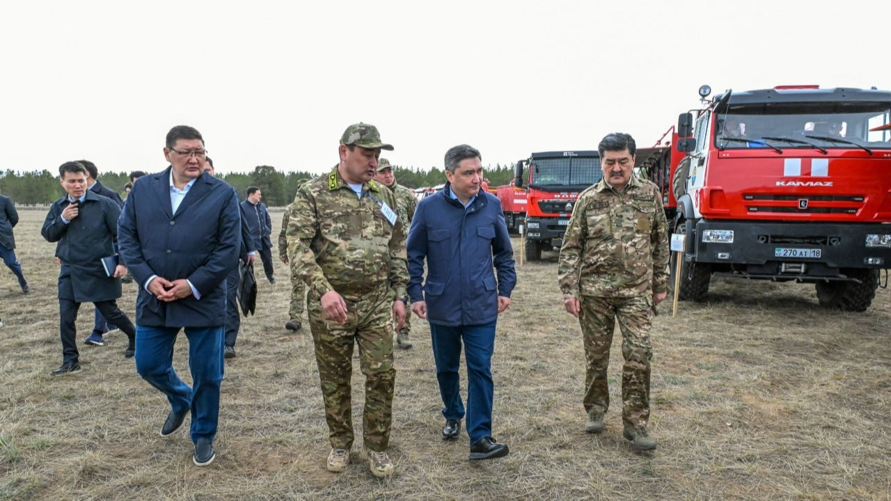 Премьер-министр «Семей орманы» резерватында ЖИ негізінде өрті ерте анықтайтын жүйенің нәтижесімен танысты