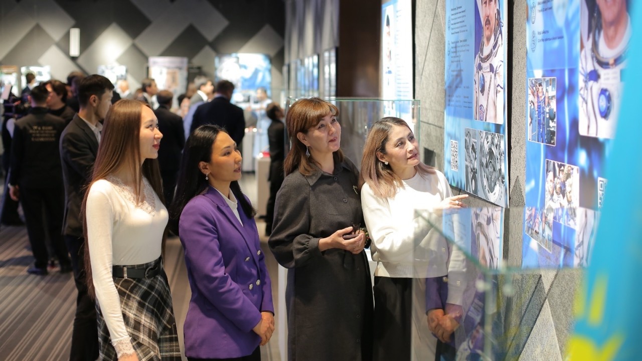 Астанада Юрий Гагариннің ғарышқа ұшқанына 65 жыл арналған көрме ашылды