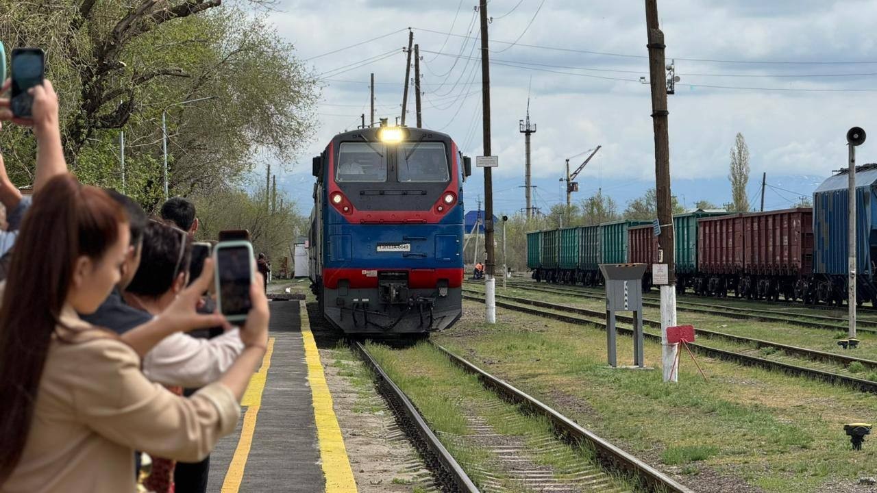 Астана мен Талдықорған арасында жолаушылар пойызы жүре бастады