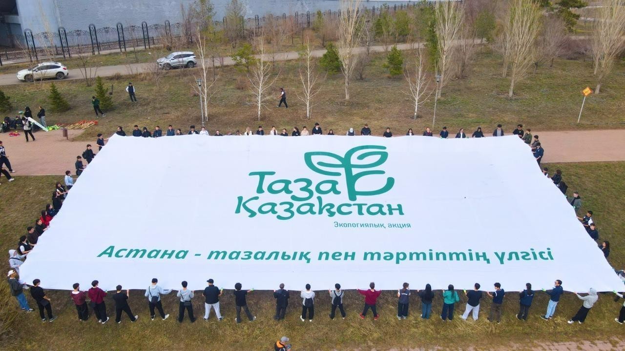 Тоқаев ғалымдармен кездесуде «Таза Қазақстан» жобасының түпкі мәніне тоқталды