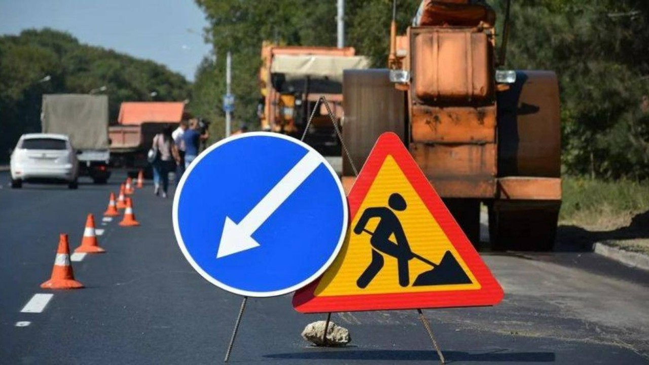 Астанада жол жөндеу барысы: Полиция кептеліс кезінде жол ережесін сақтауға шақырды