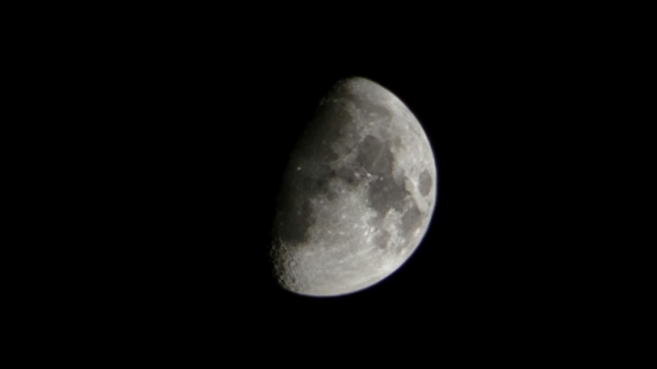 Астрофизик: Айға қайта оралу – ғылым үшін жаңа кезең