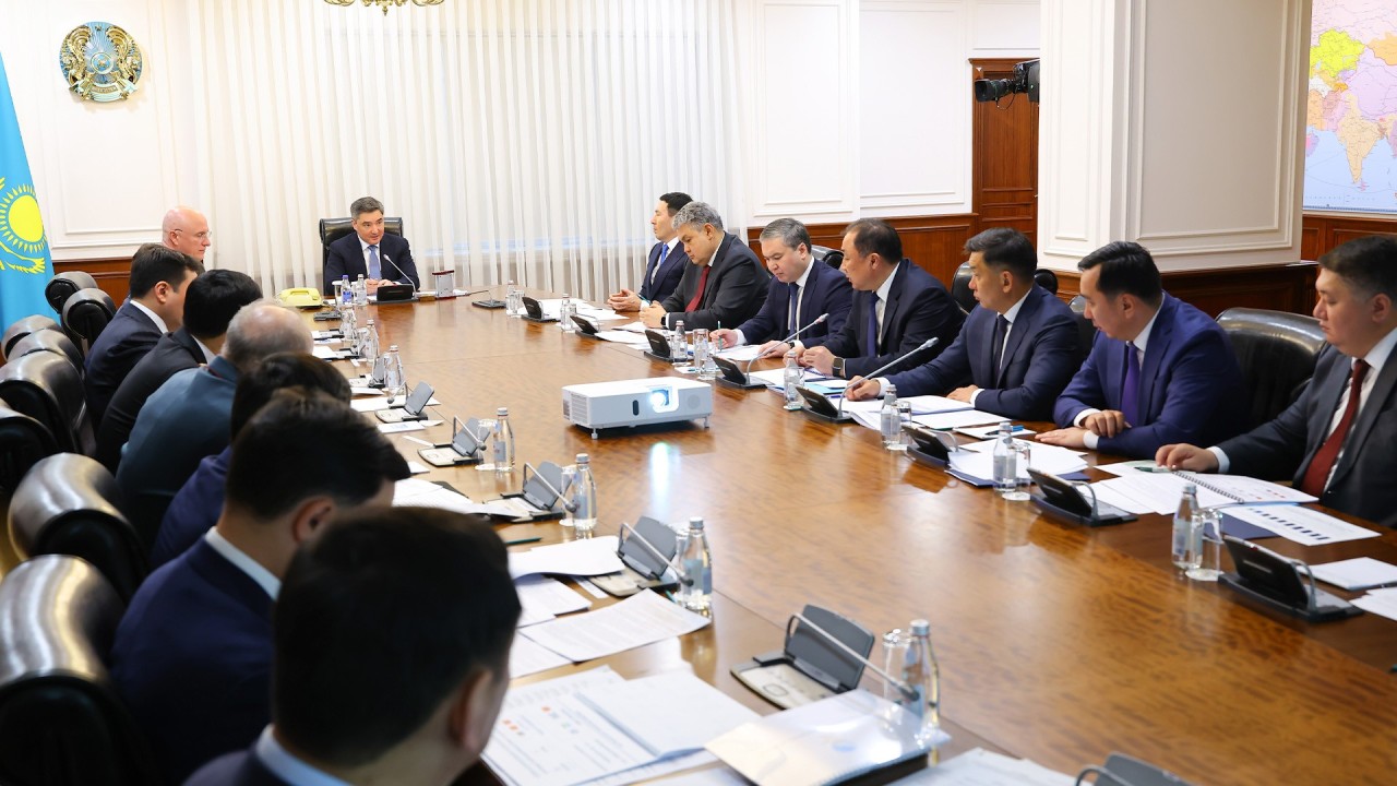 Үкіметте көлік-транзиттік әлеуетті дамыту мәселесі талқыланды