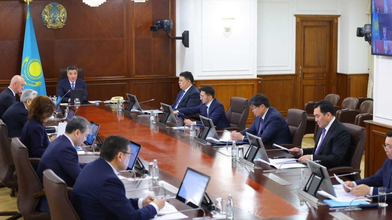 Үкіметте шаруаларға түсетін қаржылық жүктемені азайту шаралары қаралды