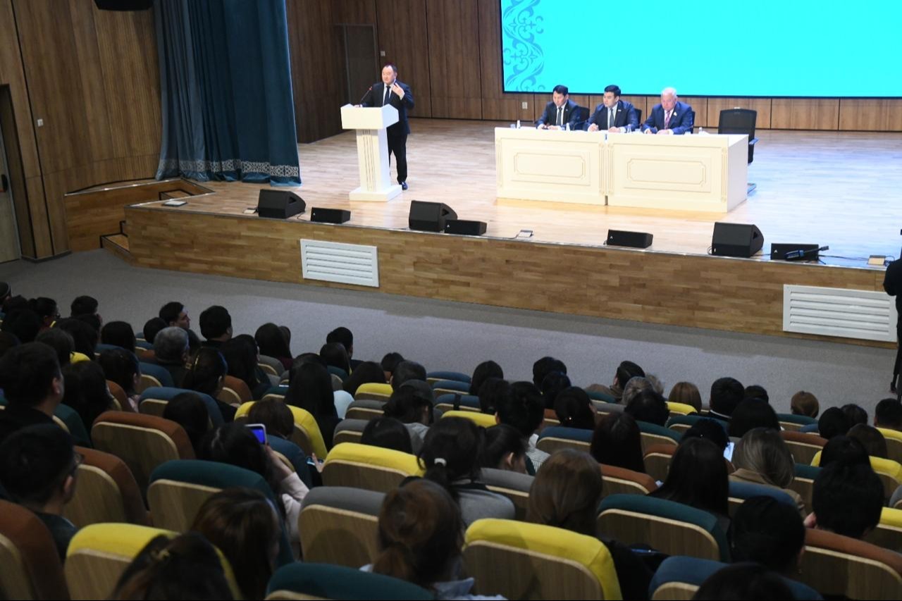 Астанада конституциялық құндылықтарды насихаттау форумы өтті