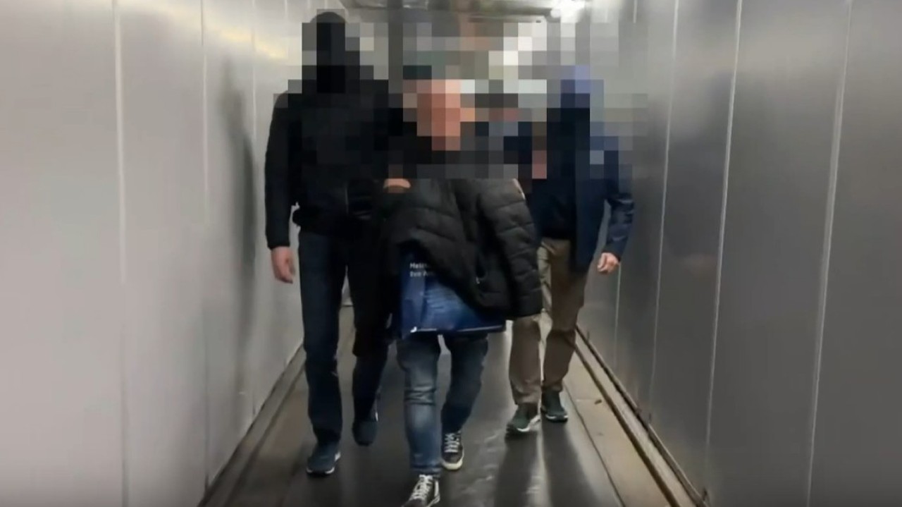 1 млн долларды иемденген: 10 жыл іздеуде жүрген күдікті Германиядан экстрадицияланды