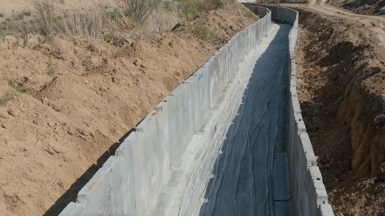 Жамбыл облысындағы магистральдық каналда реконструкция жұмыстары жүргізіліп жатыр