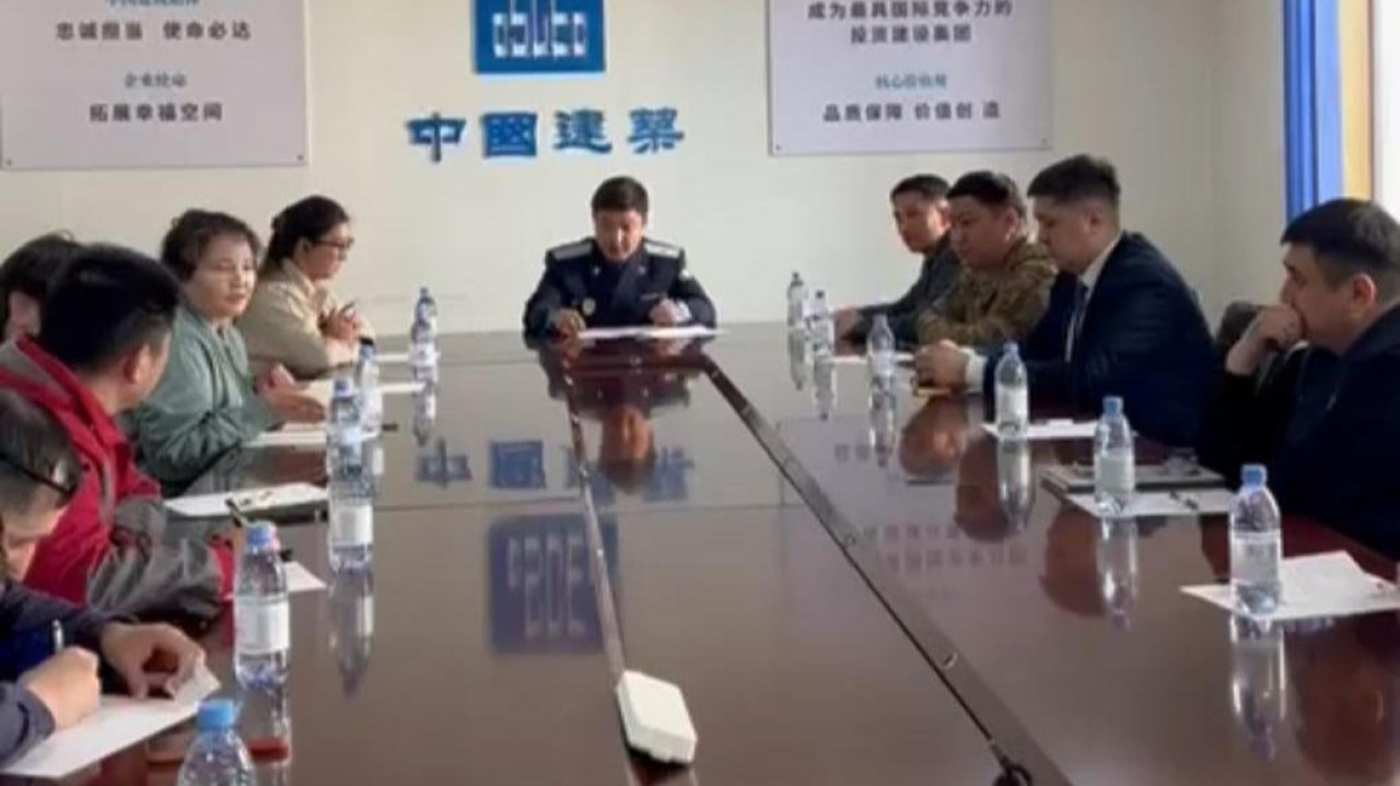 «Astana LRT» қызметкерлеріне еңбек құқықтары мен қауіпсіздік талаптары түсіндірілді