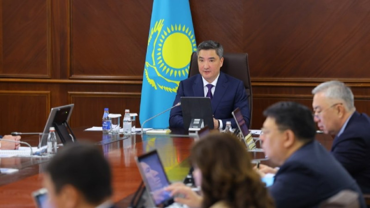 Олжас Бектенов: Инклюзивті спорт орталықтарын ашуды жеделдету қажет