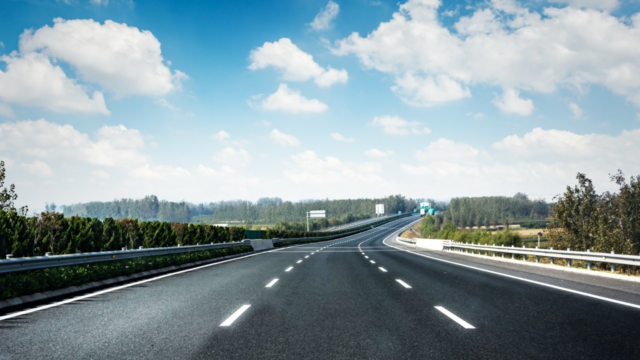 Биыл 8,9 мың шақырым республикалық жолдар жөнделеді