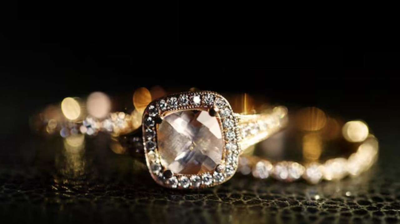 Тараздық әйел алтыннан айрылғанын отбасынан жасыру үшін тоналғанын айтқан