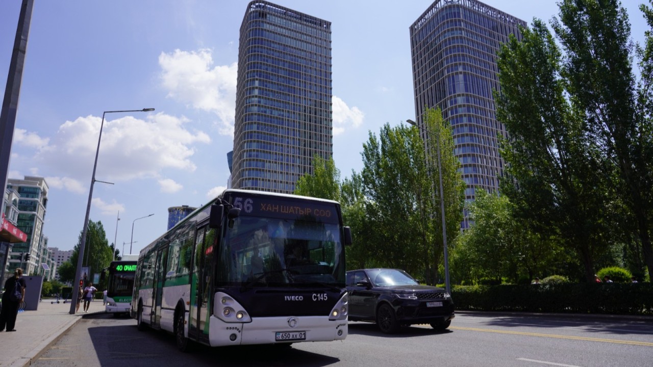 Астанада «Нұрлы жол» вокзалына қатынайтын 15 автобустың жүру бағыты өзгерді