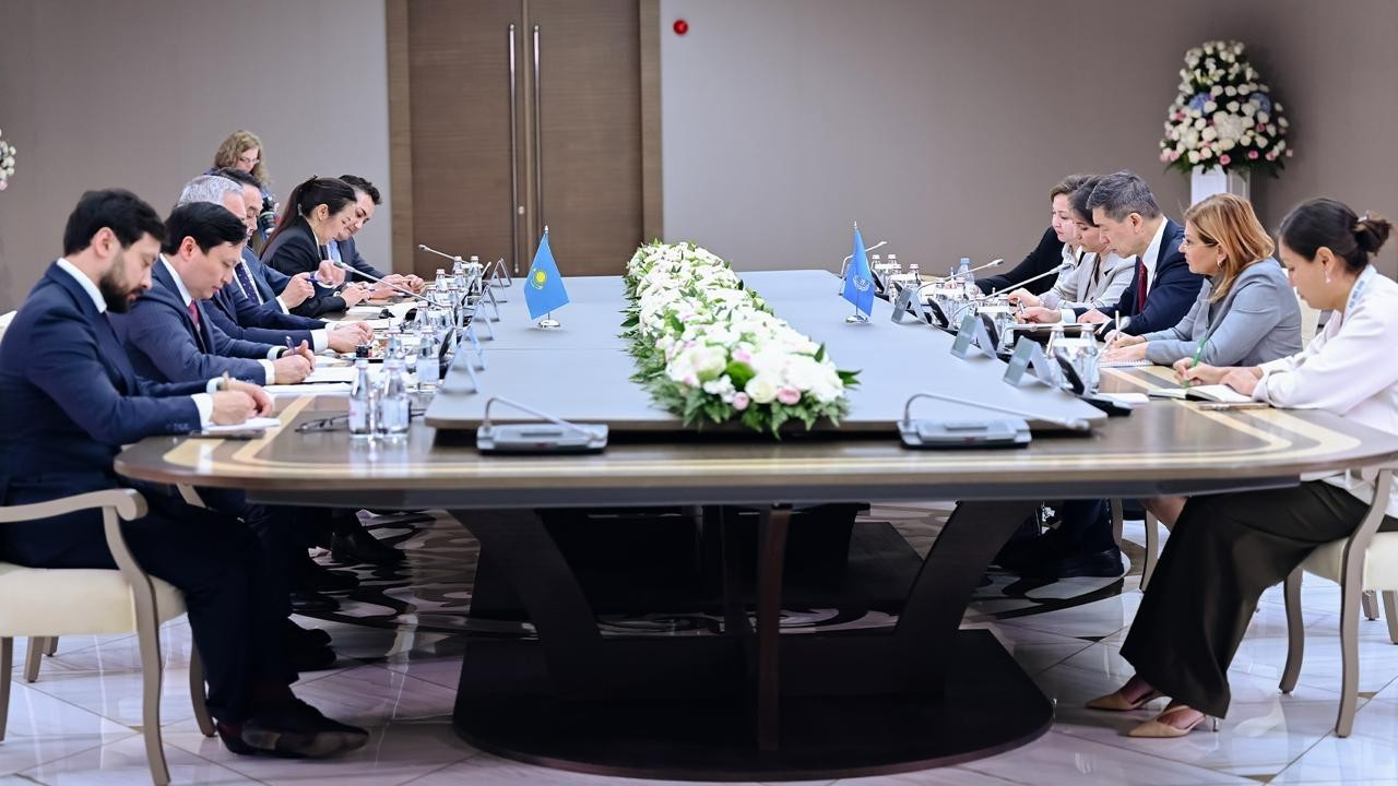 БҰҰ Бас хатшысының көмекшісі Қазақстанды жаңа Конституцияның қабылдануымен құттықтады