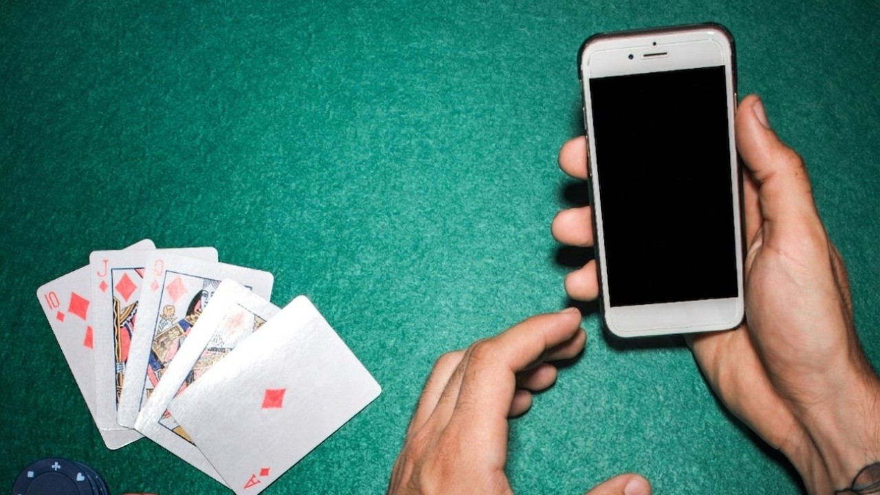 Шымкент тұрғыны қаржы айналымы 557 млн теңге болатын интернет казино ұйымдастырған