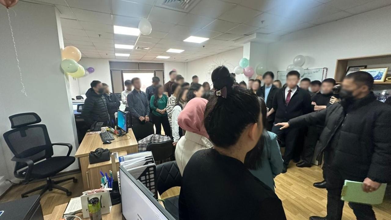 ҰҚК қазақстандықтардың жеке деректерін заңсыз таратқан қылмыстық топтың әрекетін әшкереледі