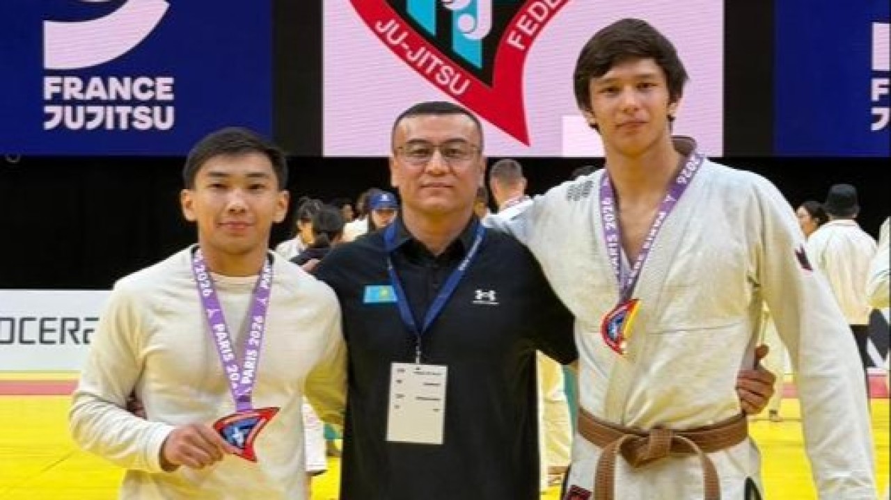 Елордалық джиу-джитсу шеберлері Францияда топ жарды