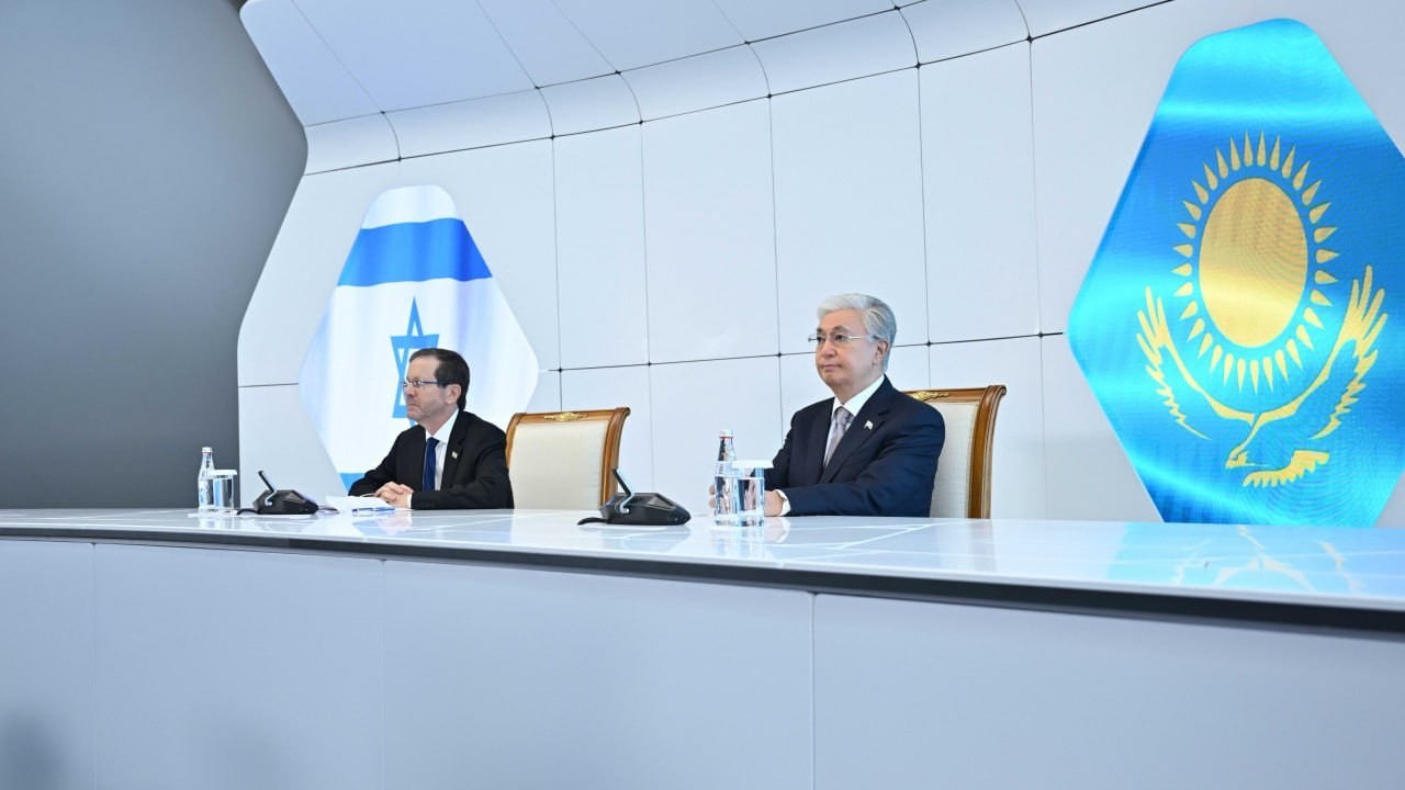 Қазақстан мен Израиль президенттері Alem.ai орталығының қызметімен танысты
