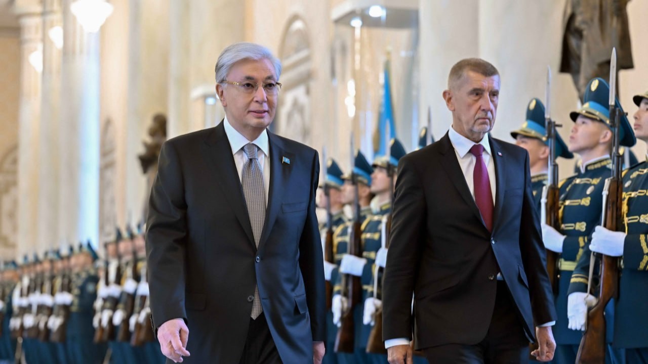 Қасым-Жомарт Тоқаев Ақордада Чехия Премьер-министрін қарсы алды