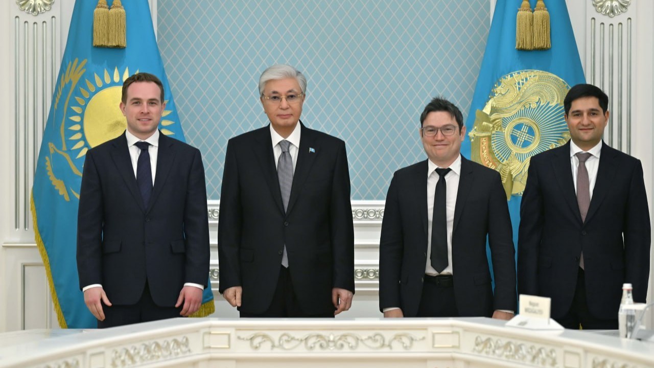 Тоқаев NVIDIA және Firebird AI өкілдерімен ЖИ дамуын талқылады