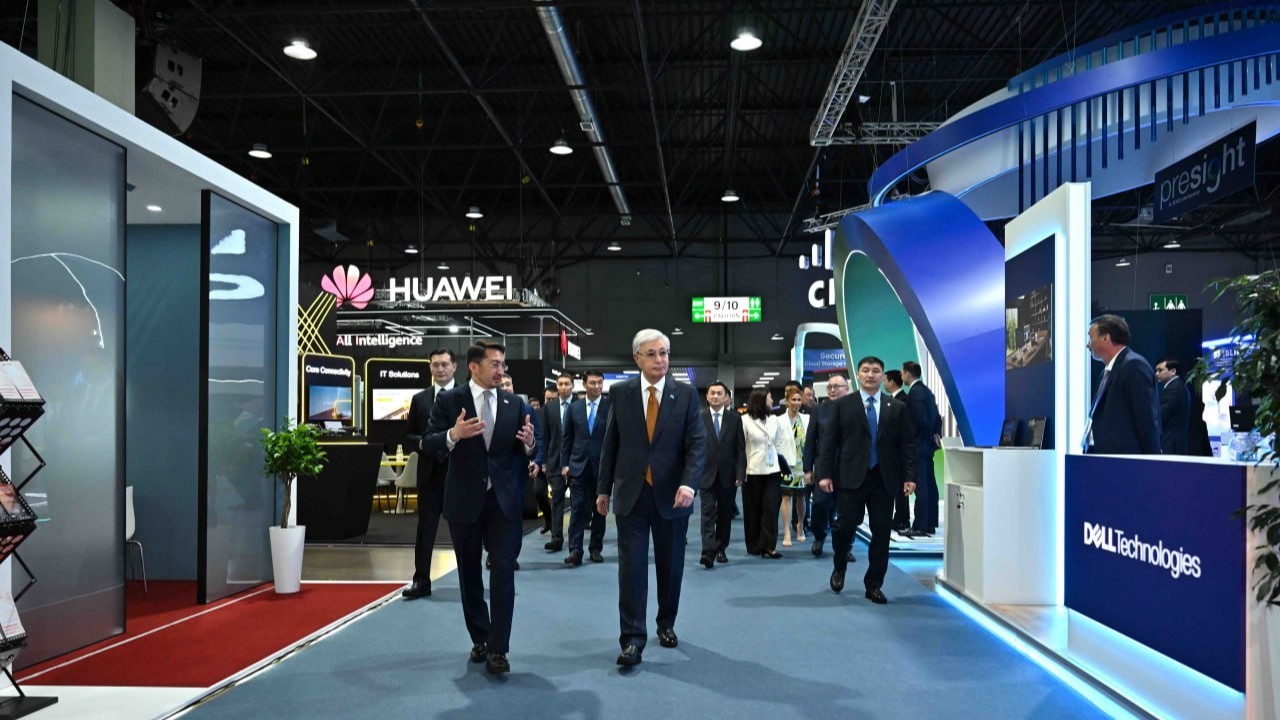 Мемлекет басшысы GITEX AI Central Asia & Caucasus көрмесіне барды