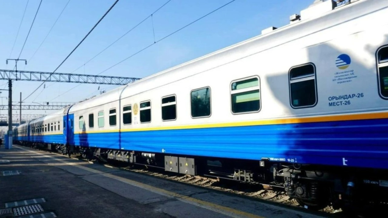 Талапқа сай келмейтін 9 жолаушы вагонын пайдалануға тыйым салынды