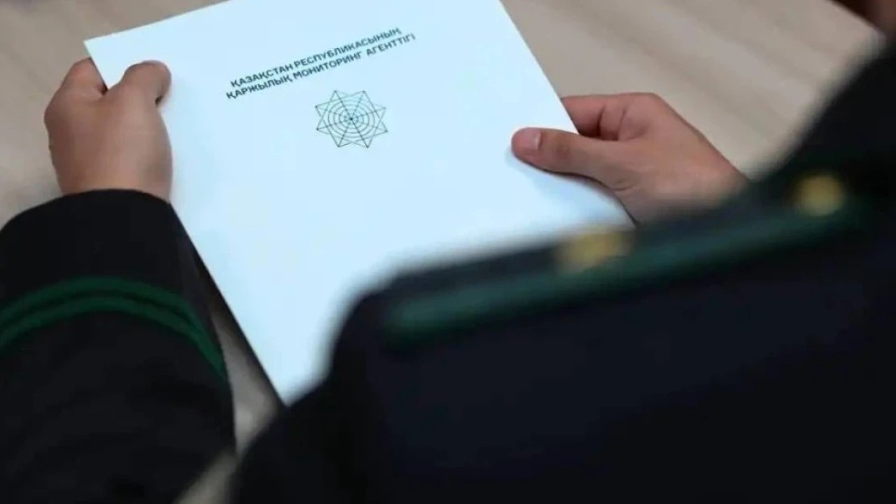 Ақтөбеде автокөліктерді заңсыз тіркеумен айналысқан қылмыстық топ ұсталды