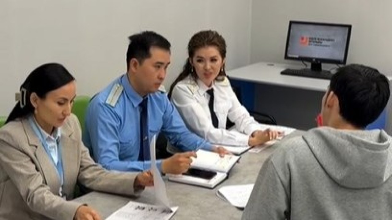Елордада прокуратура қызметкерлері пробация есебінде тұрғандарға қолдау шараларын түсіндірді