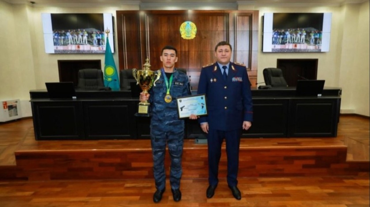 Астанада үздік полицейлер марапатталды