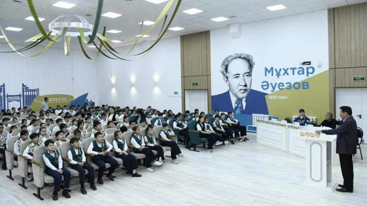 Елордалық оқушыларға көшеде және қоғамдық көлікте жүру ережелері түсіндірілді