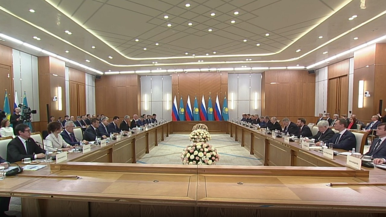 Қазақстан мен Ресей президенттері кеңейтілген құрамда келіссөз жүргізді
