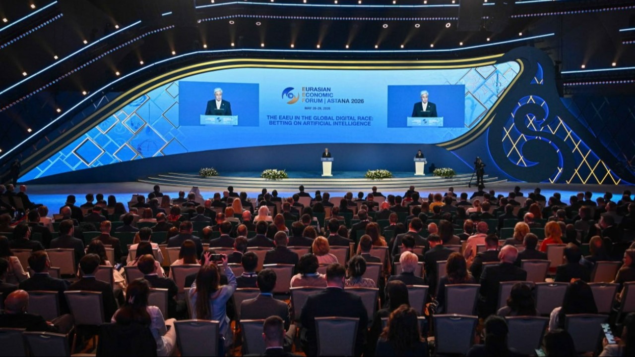 Тоқаев: ЖИ технологиялары жаһандық экономикаға ықпал ететін іргелі факторға айналды