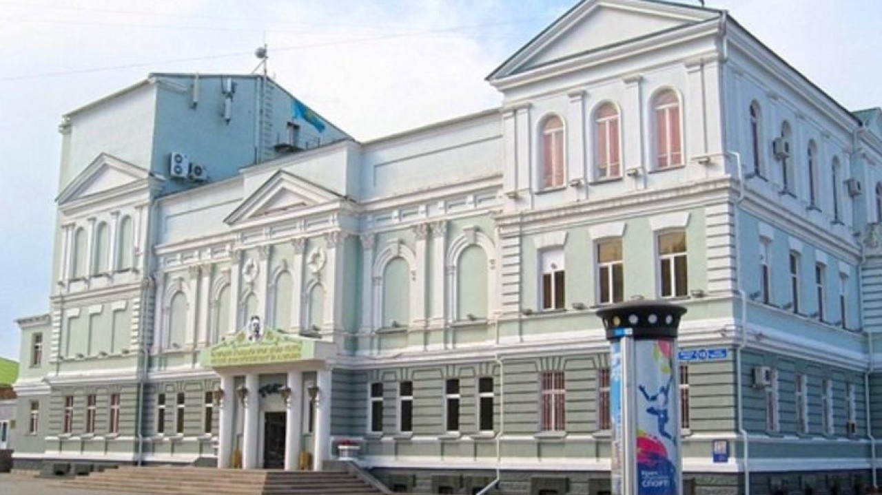 М. Горький атындағы театр ұжымы ұлттық мәртебе беру туралы шешімі үшін Мемлекет басшысына алғыс білдірді