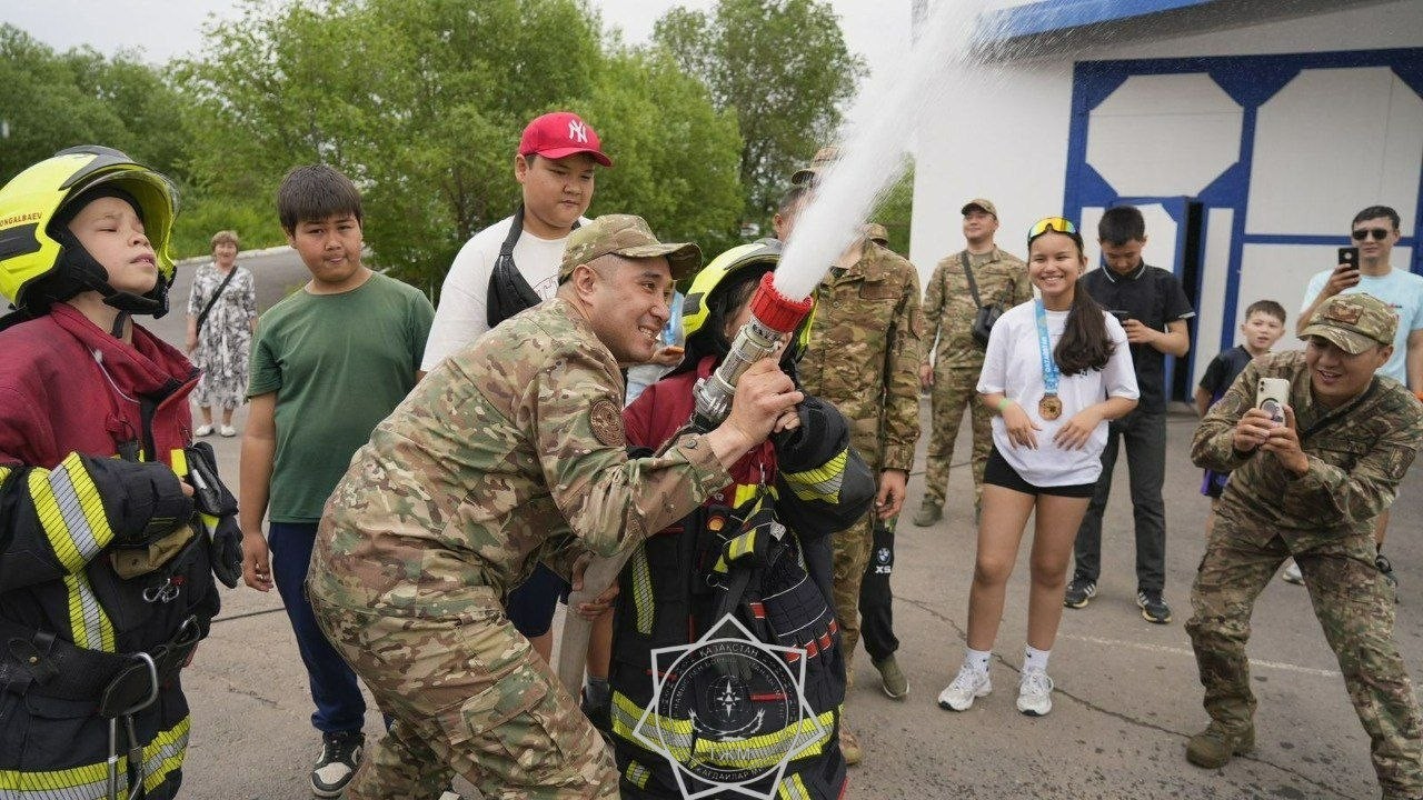 Есіл жағалауында Балаларды қорғау күніне арналған қауіпсіздік шарасы өтті