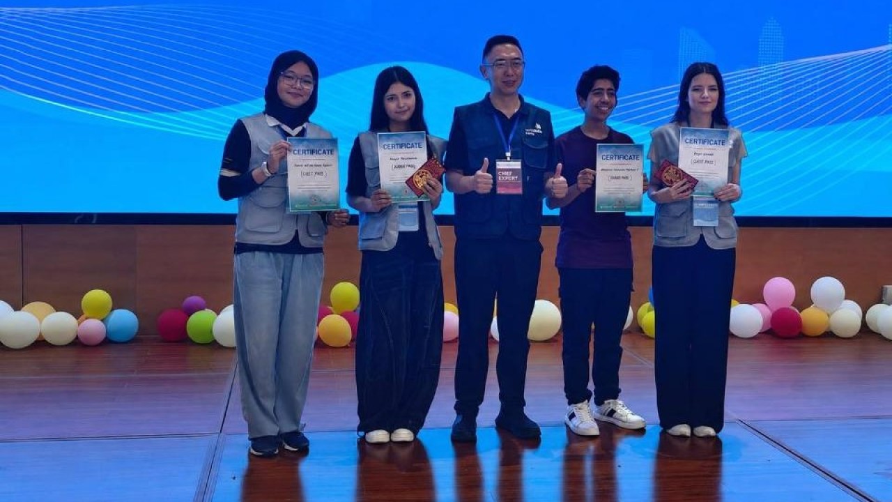 Қазақстандық студент Қытайдағы халықаралық WorldSkills турнирінде топ жарды