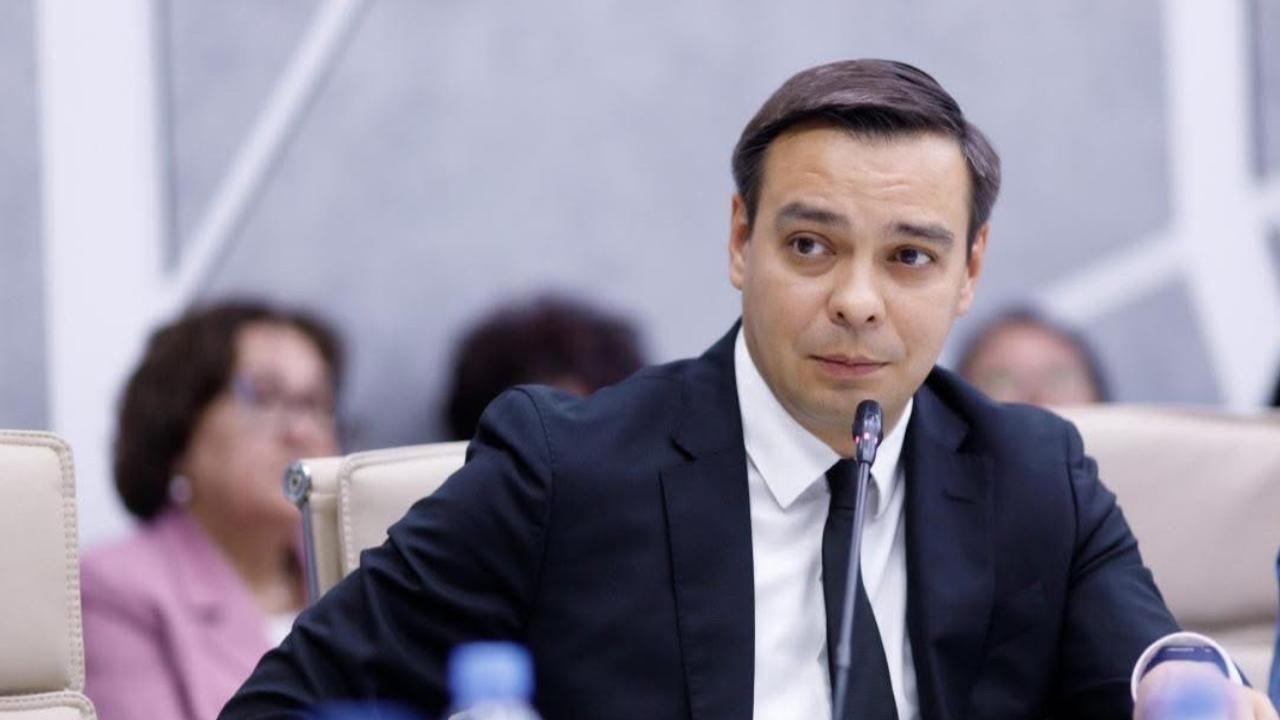 Жаңа Конституцияда неке ұғымы нормасы тайға таңба басқандай айқындалған - Артур Ластаев