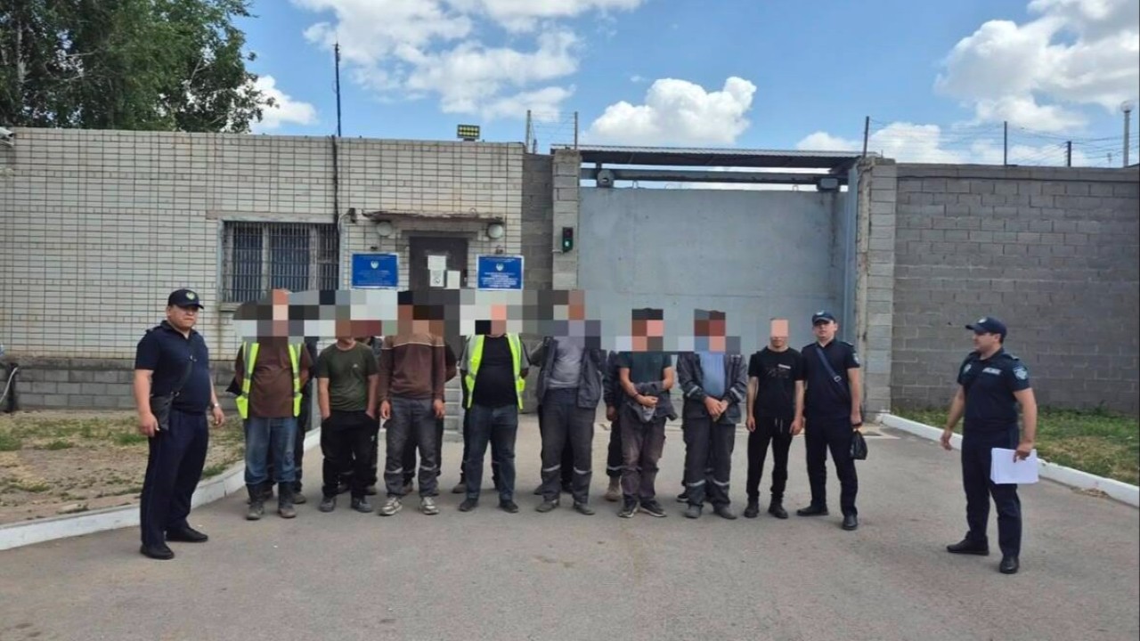 Астанада көші-қон талаптарын бұзған шетелдіктер жауапқа тартылды