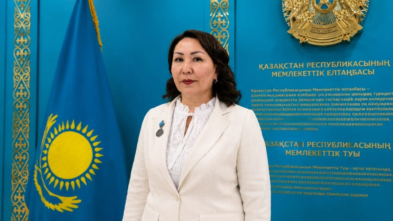 Жасөспірімдер арасындағы алкоголизм қаупі: Індеттің алдын алуда мектептің рөлі қандай