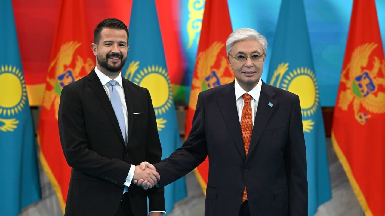Қазақстан мен Черногория президенттері шағын құрамда келіссөз жүргізді