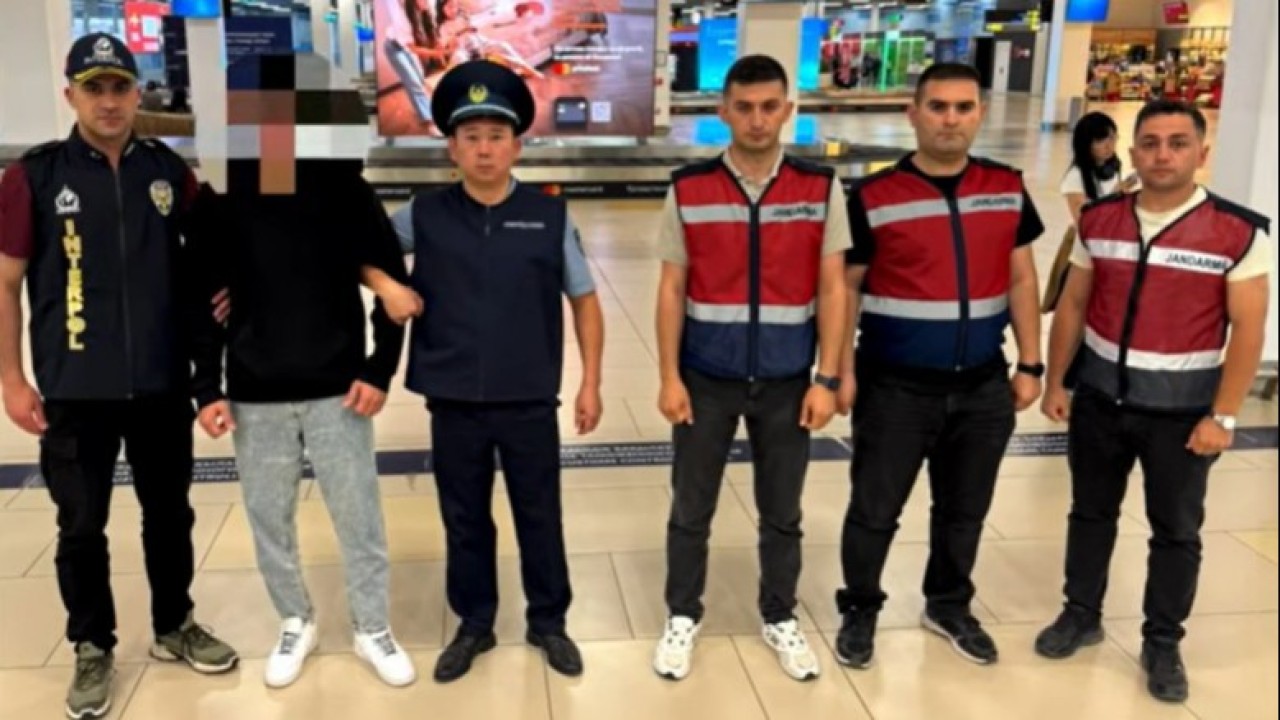 Алаяқтыққа қатысты бар қазақстандық Түркиядан елге жеткізілді - ІІМ