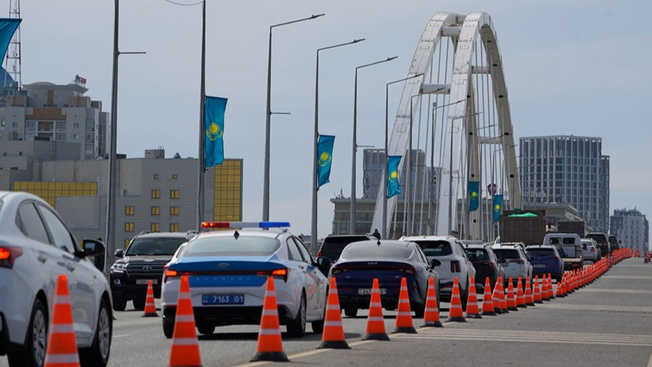 Елордада Бараев көшесінің бір бөлігінде көлік қозғалысы ішінара шектеледі