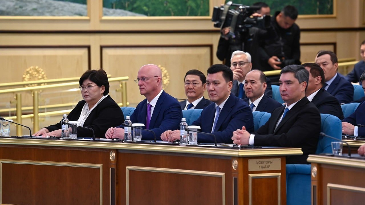 Президент: Қазақстанда толыққанды e-Parliament жүйесі енгізілуі керек