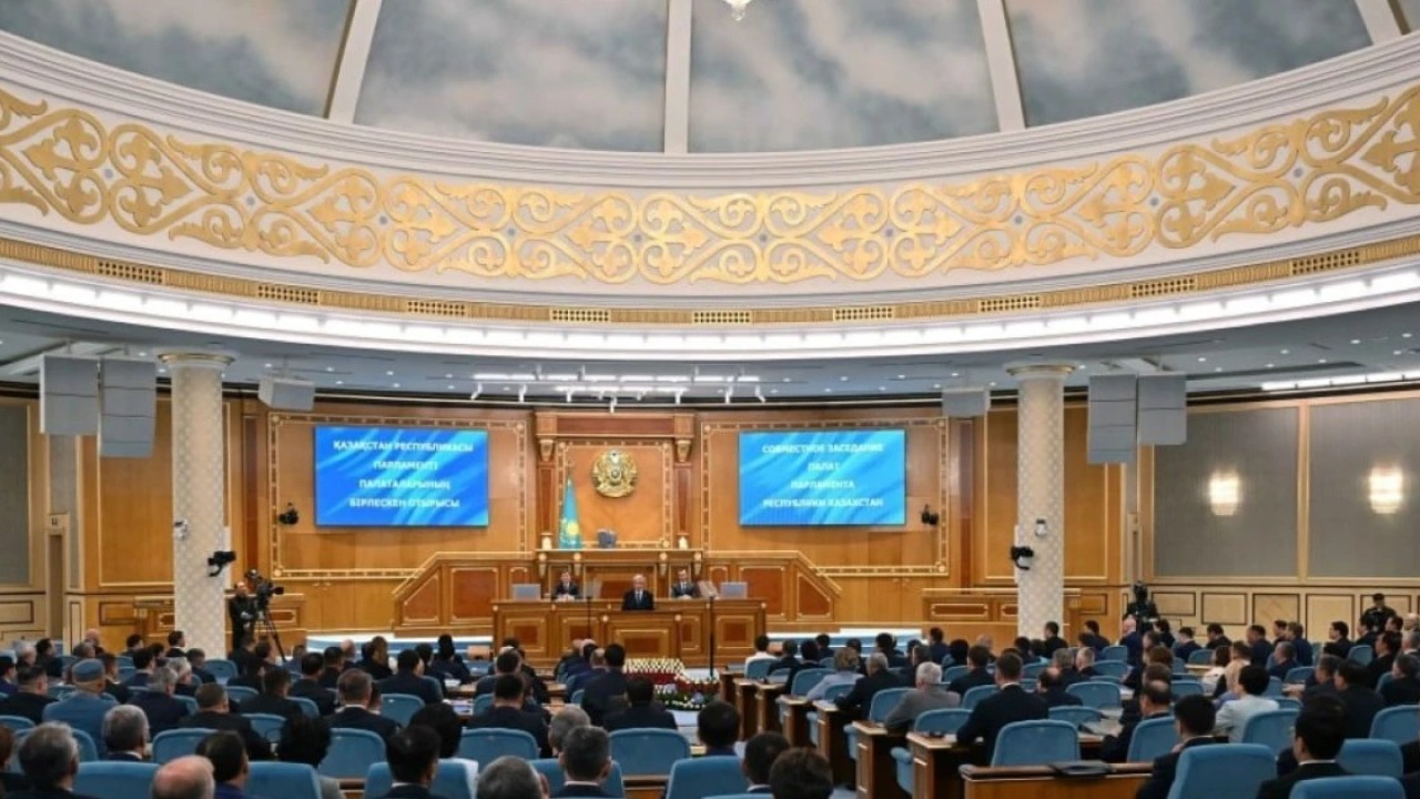 Экономиканы әртараптандыруды көздеп отырмыз - Мемлекет басшысы