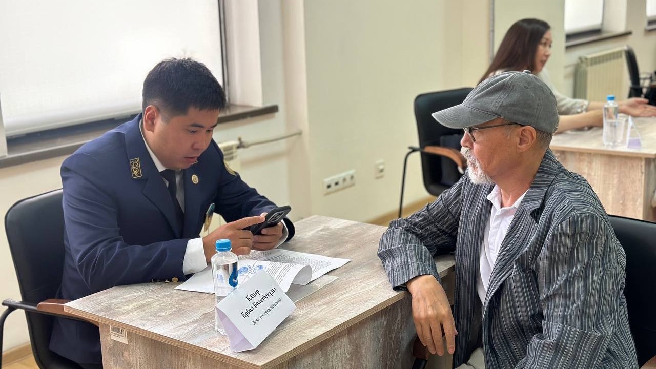 Елордада заңгерлер зейнеткерлерге құқықтық көмек көрсетті
