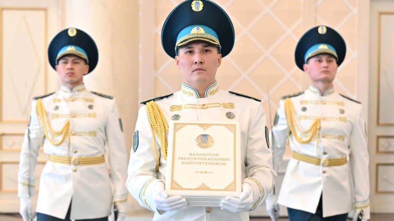 Жаңа Конституция: Адами капиталды дамыту мемлекеттің стратегиялық басымдығына айналды