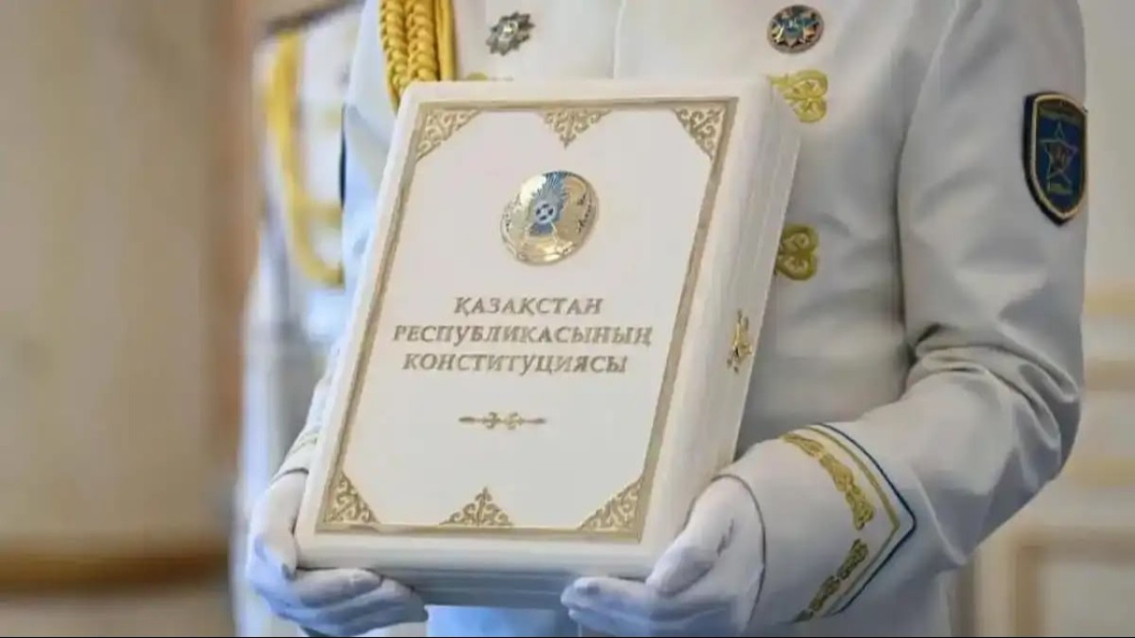 Жаңа Конституция Әділетті Қазақстан қағидаттарын бекітті