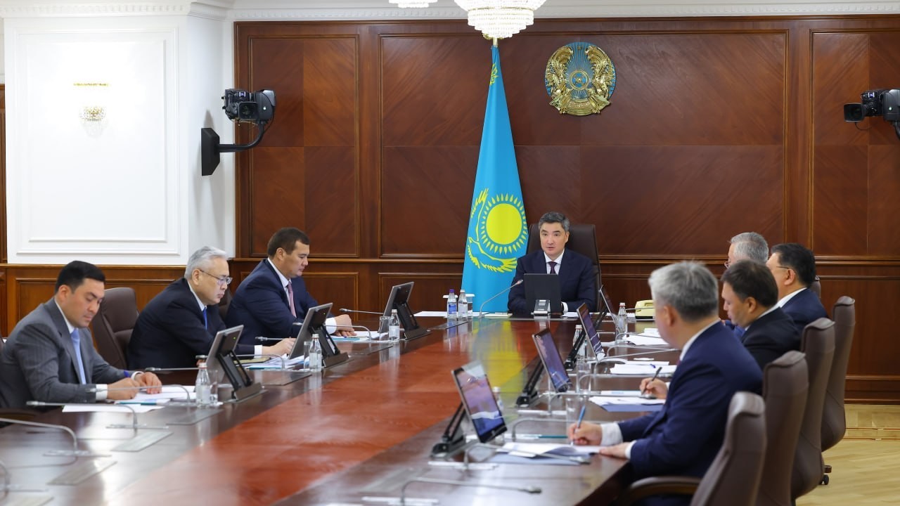 Бектенов газ өңдеу зауыттары құрылысына апта сайынғы бақылау жүйесін енгізуді тапсырды